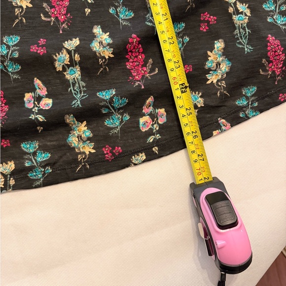 Natural Life Multicolor Floral Top - Picture 11 of 13